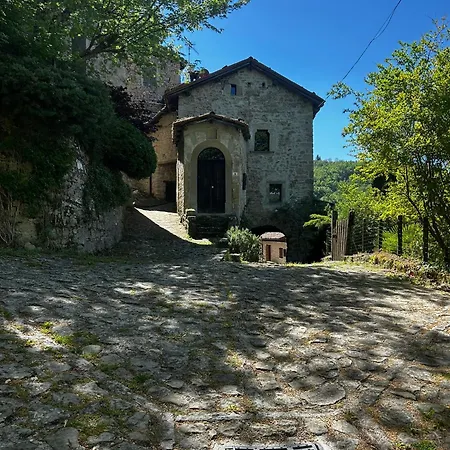 Borgo Scola Paradise View Nocleg ze śniadaniem Vimignano-Chiesa